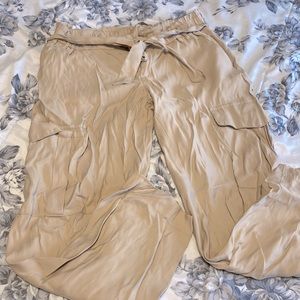 Mamalicious cargo style maternity pants
